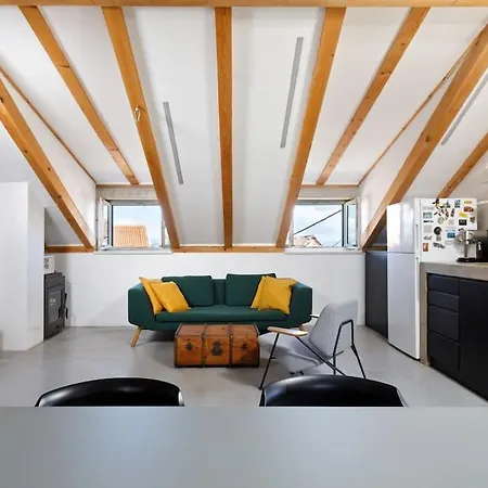 Villa Modern Design In Old Stone House With A Garden In The Center Of Split